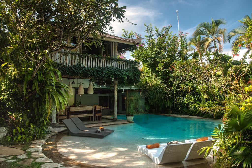 Villa Istimewa Seminyak Extérieur photo