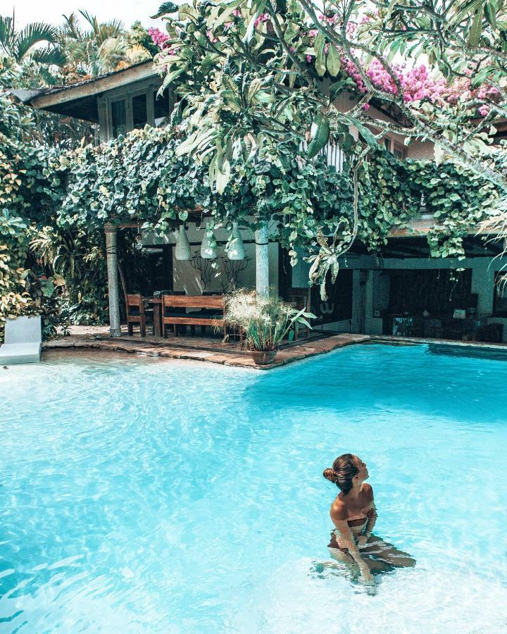 Villa Istimewa Seminyak Extérieur photo